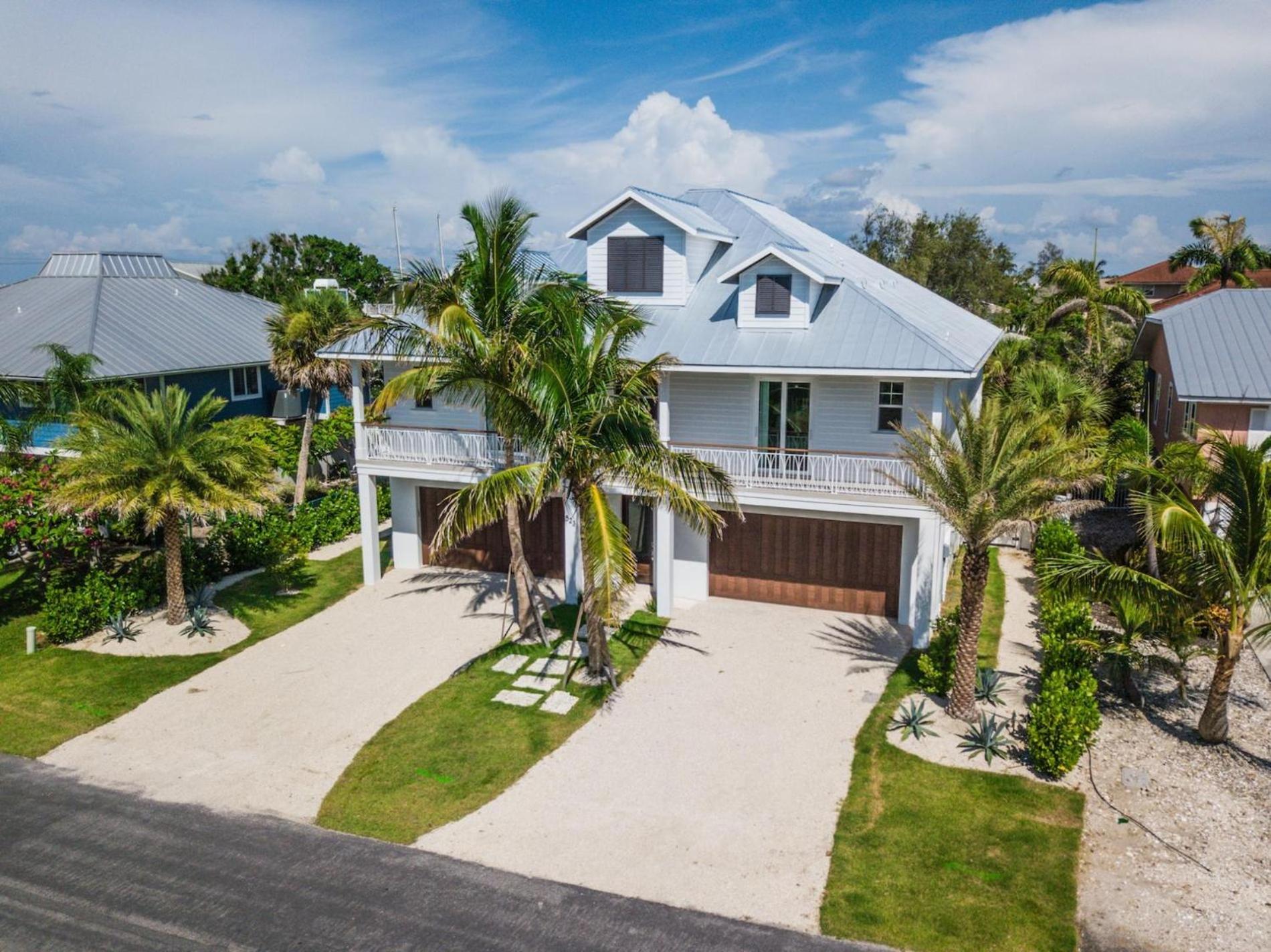 Sea La Vie Beach House - Luxurious 4Br Home W Pool Spa Dock Canal Access On Anna Maria Island Exterior photo